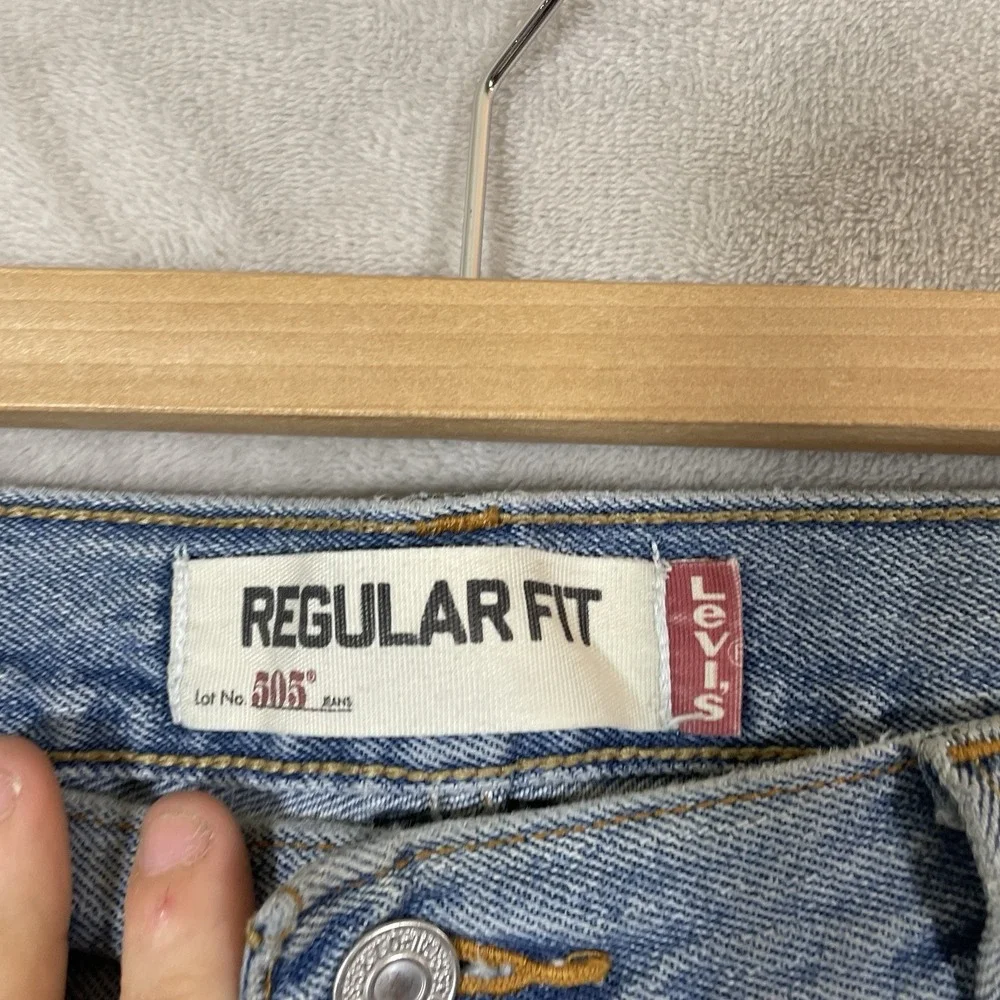 Y2K Levis 505 Jeans Mens 38x34 (fit 38x32) Distressed Light Wash Grunge Vtg 2005